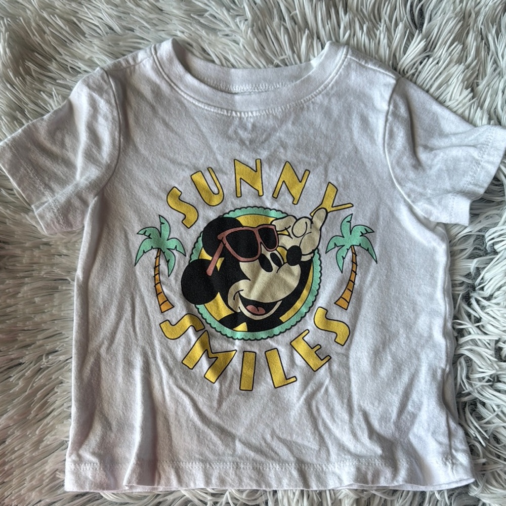 Old Navy Disney White and Yellow Short Sleeve Tee with Micky Mouse Sunny Graphic